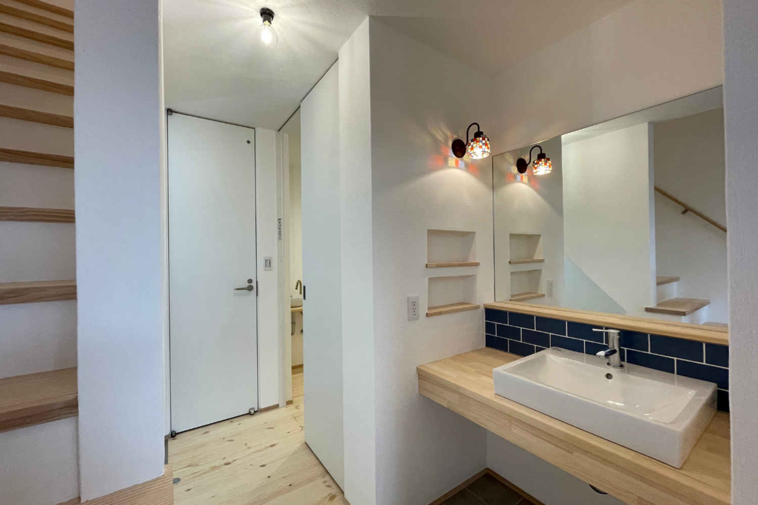 【三重県四日市市】ペットとくつろぐ、ナチュラル&アメリカンな平屋＋αの家